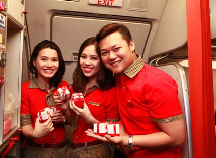 Hãng hàng không VietJetAir tuyển tiếp viên